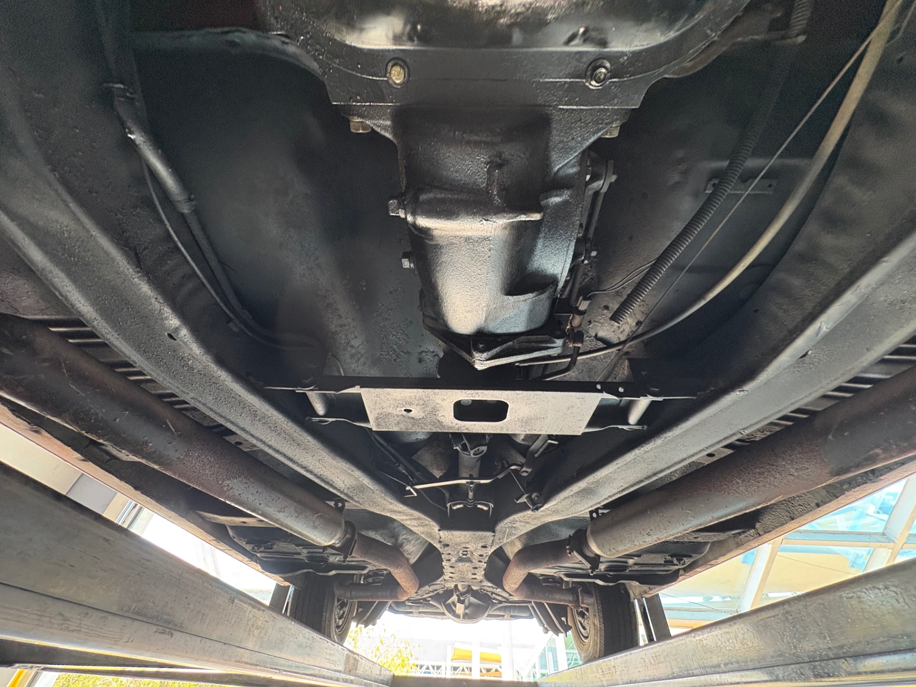 Vehicle photo 53