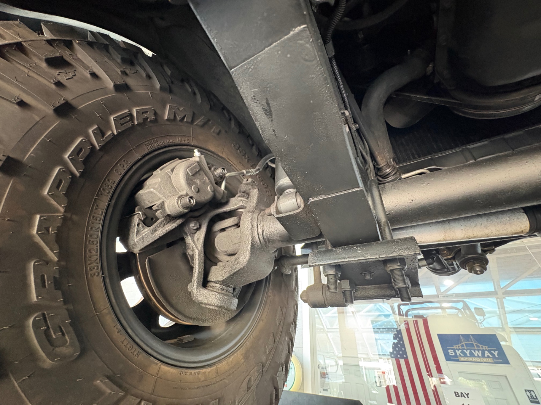 Vehicle photo 50