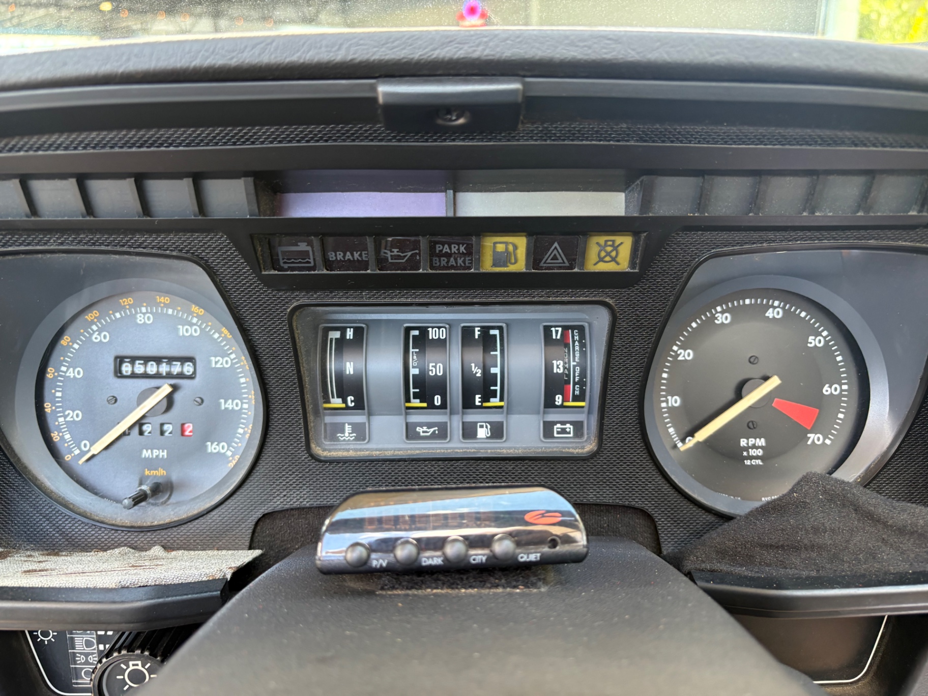 Vehicle photo 40