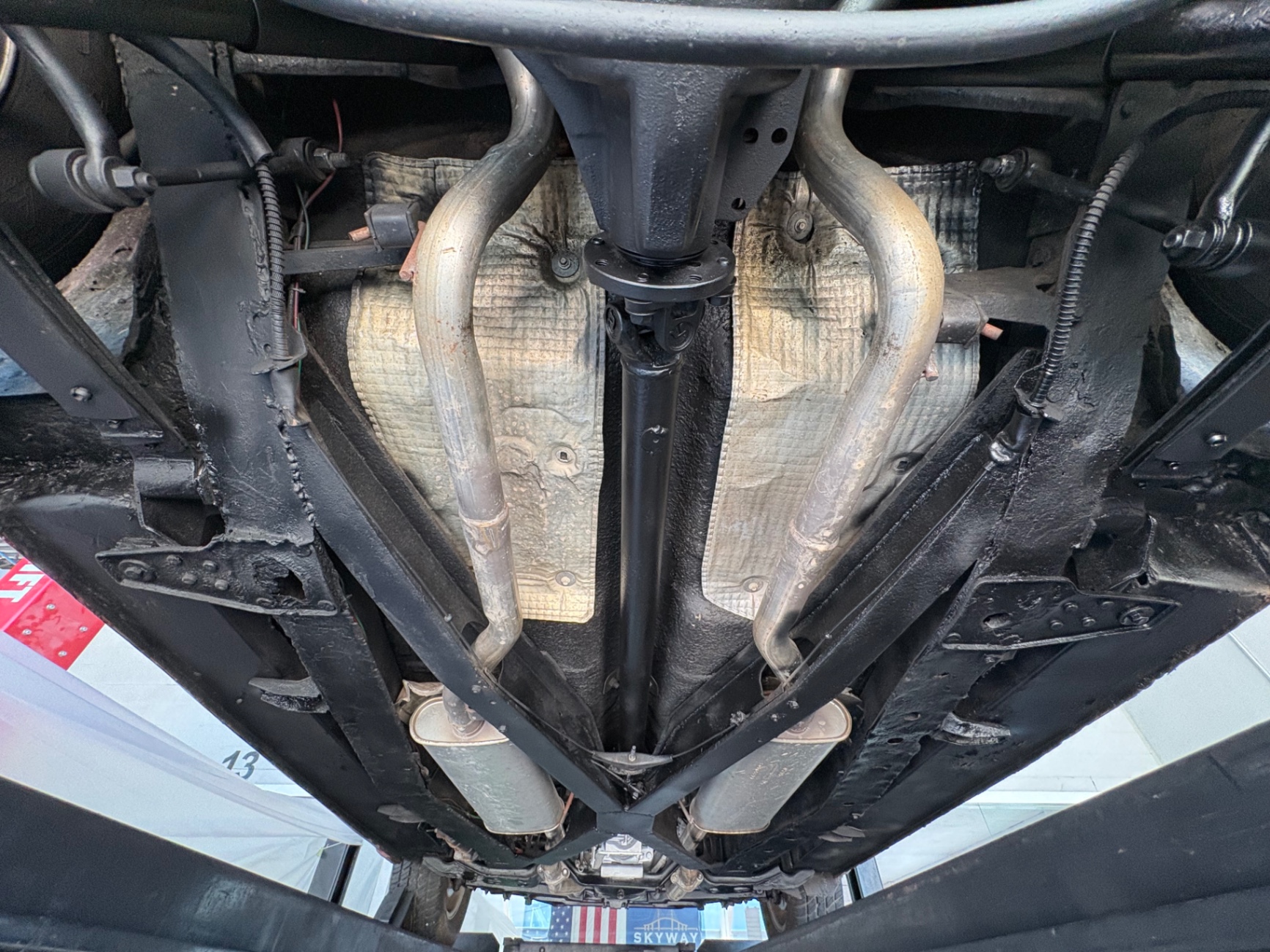 Vehicle photo 53