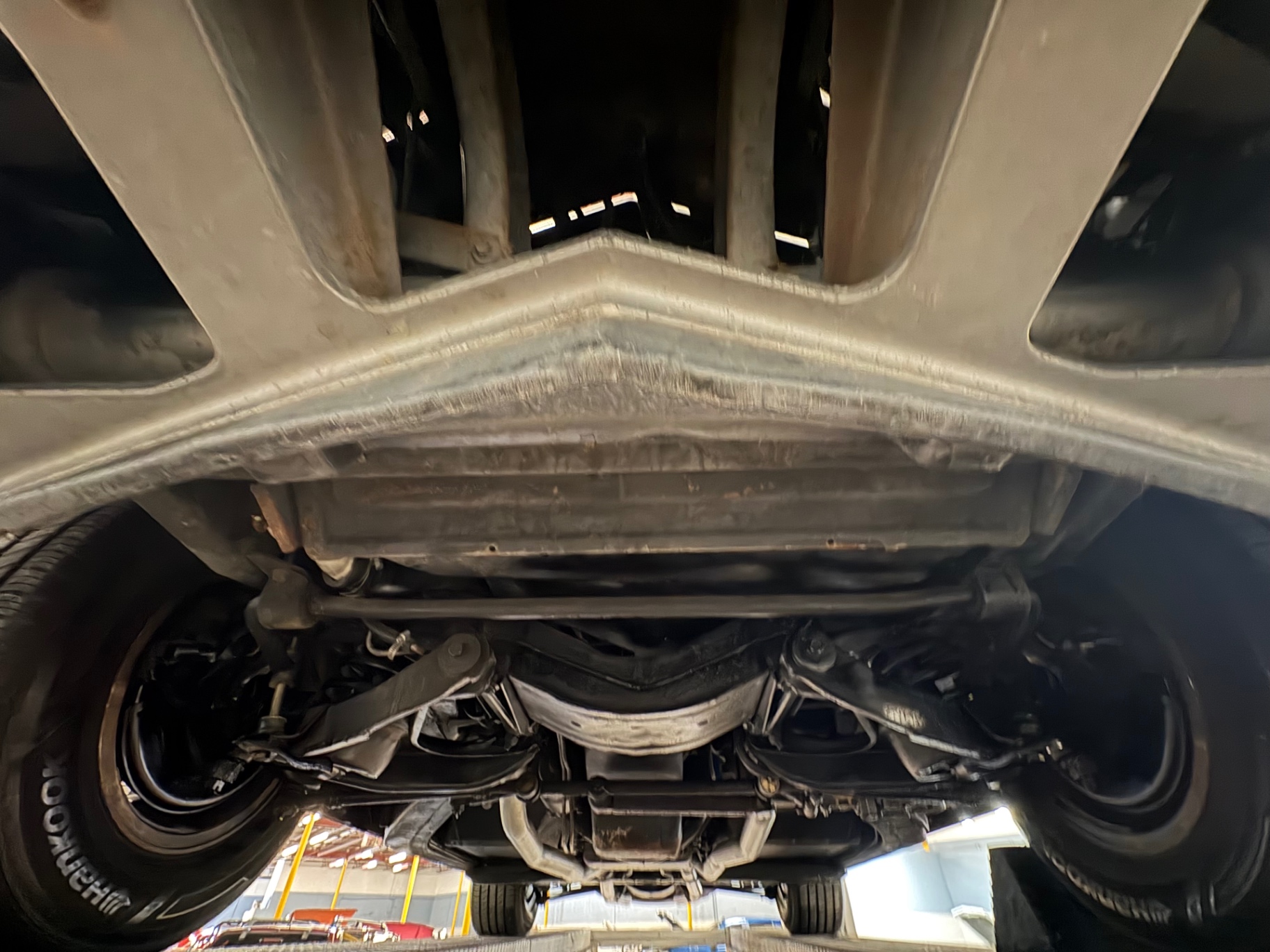 Vehicle photo 35