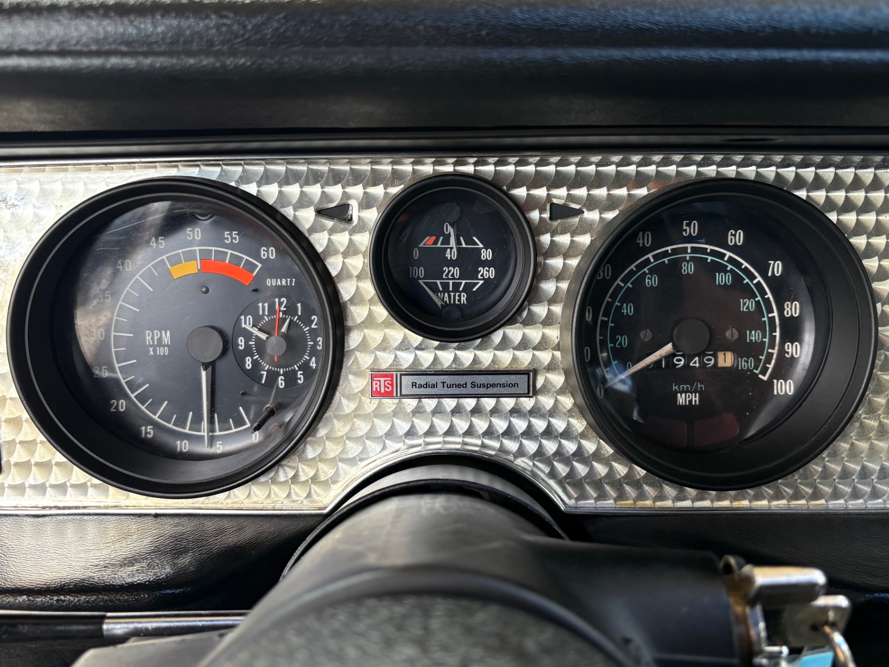 Vehicle photo 39