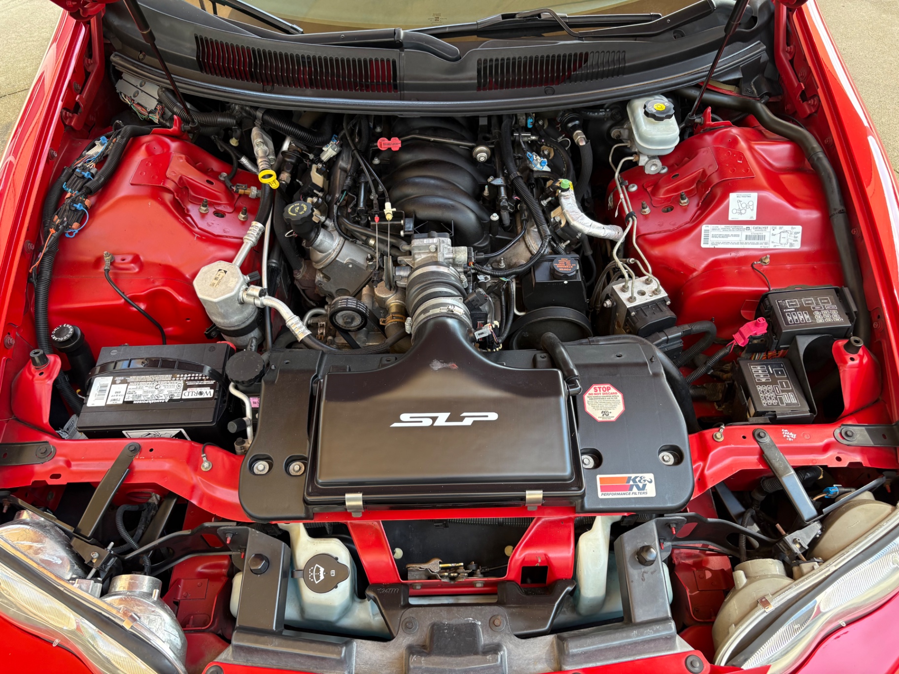 Vehicle photo 28