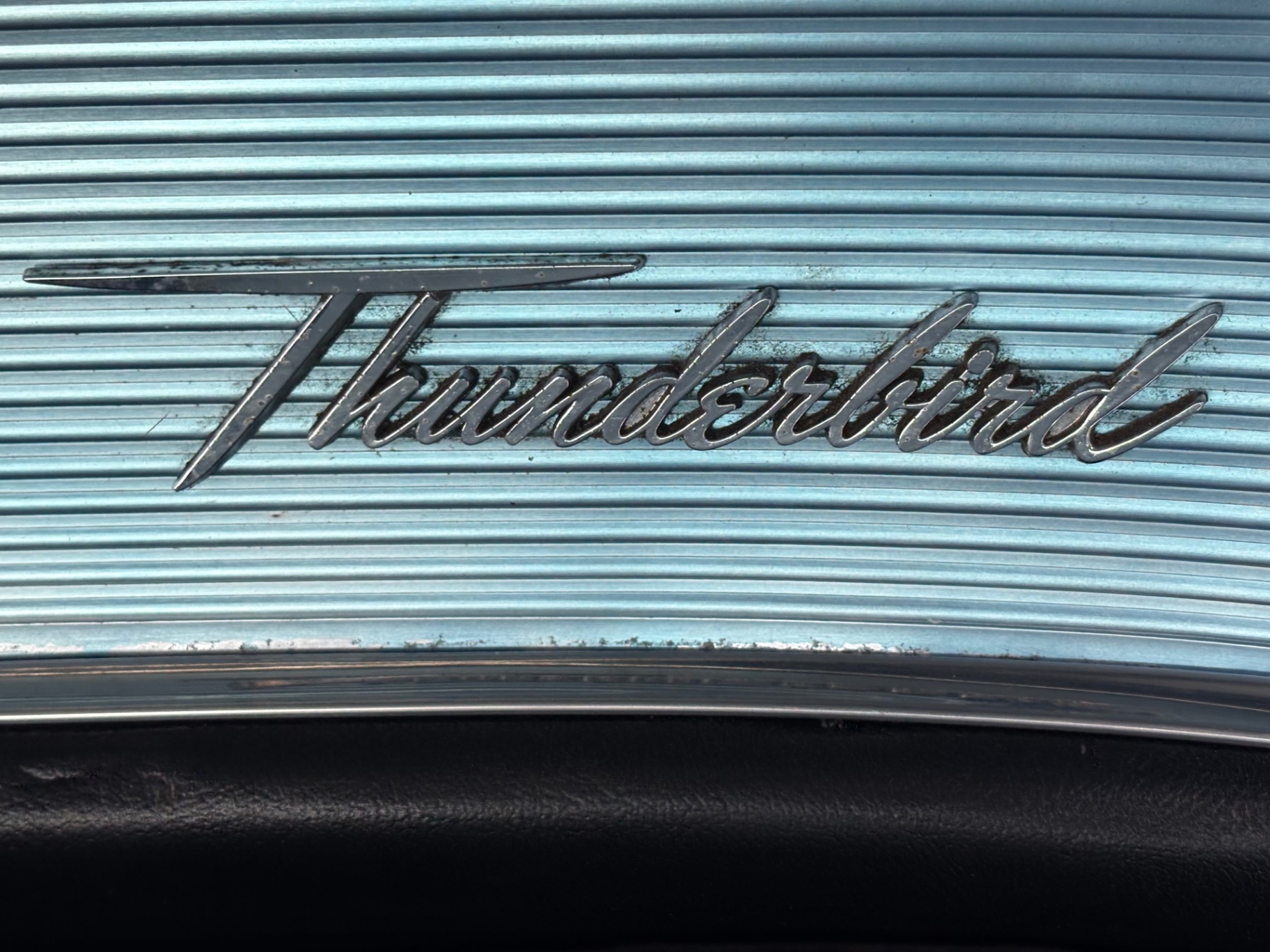 Vehicle photo 42