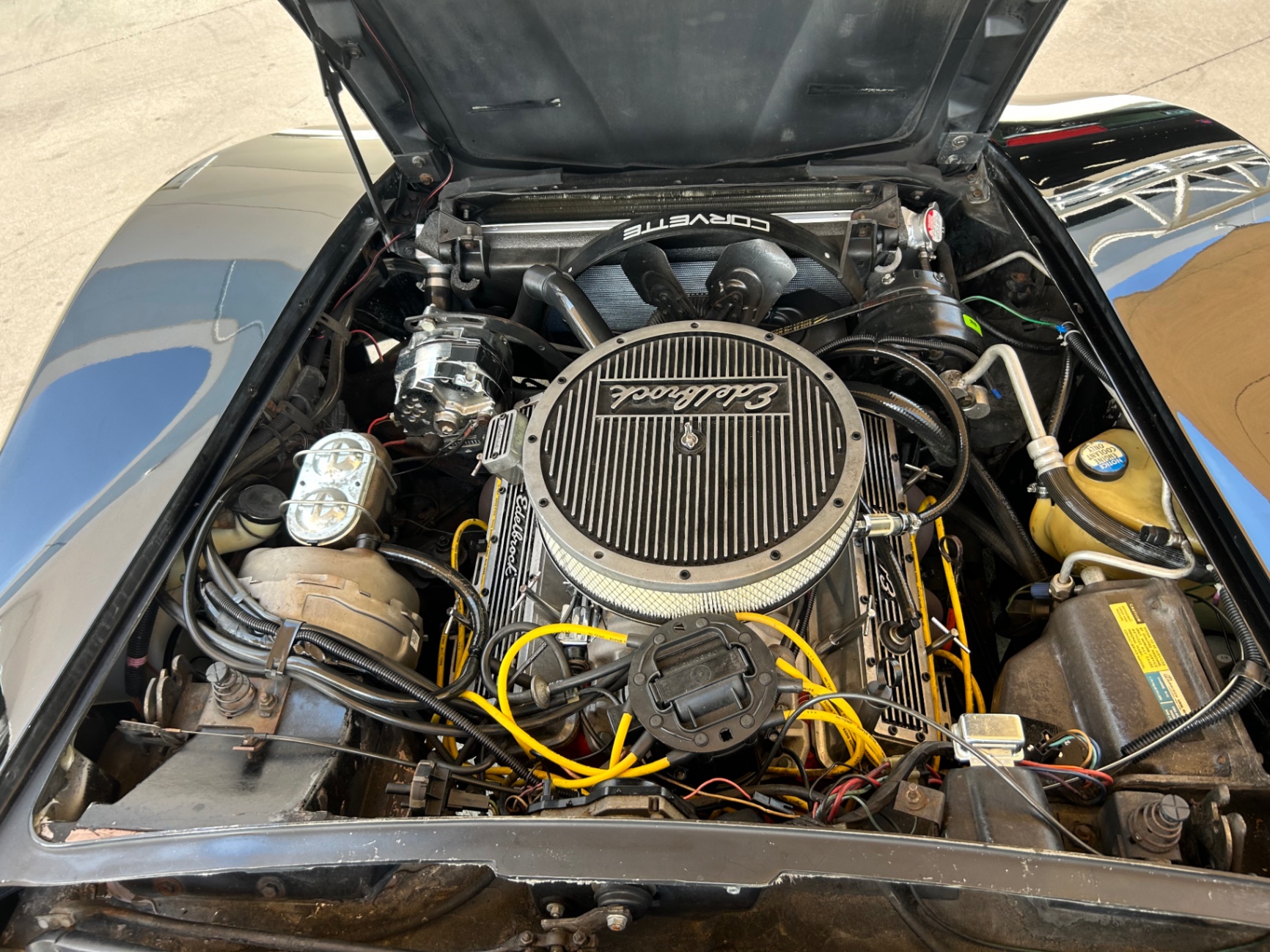 Vehicle photo 27