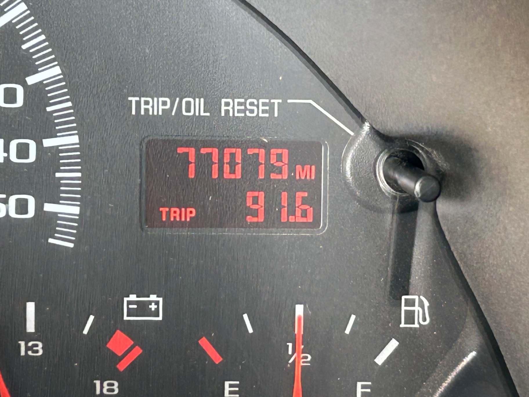 Vehicle photo 16