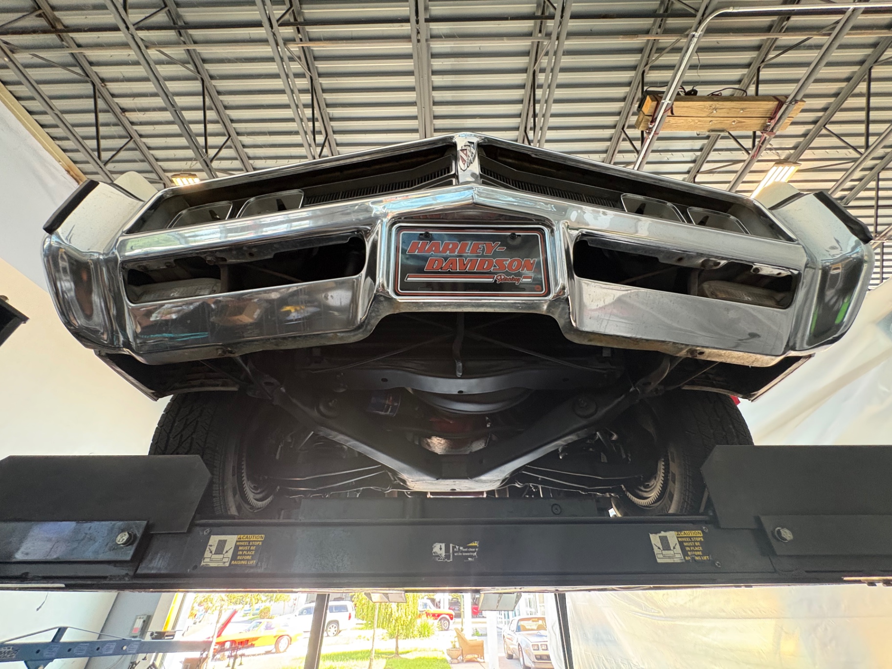 Vehicle photo 56