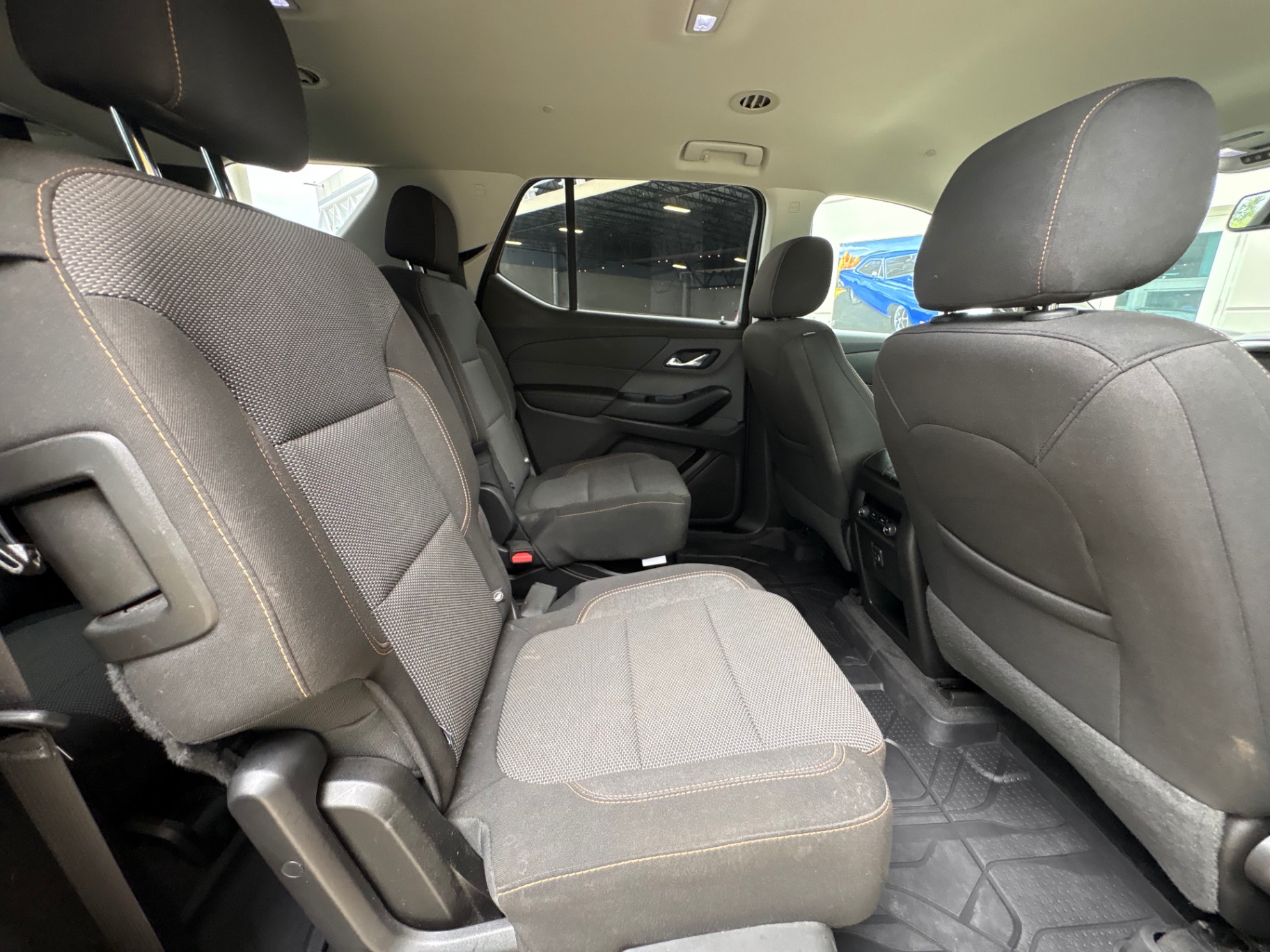 Vehicle photo 42