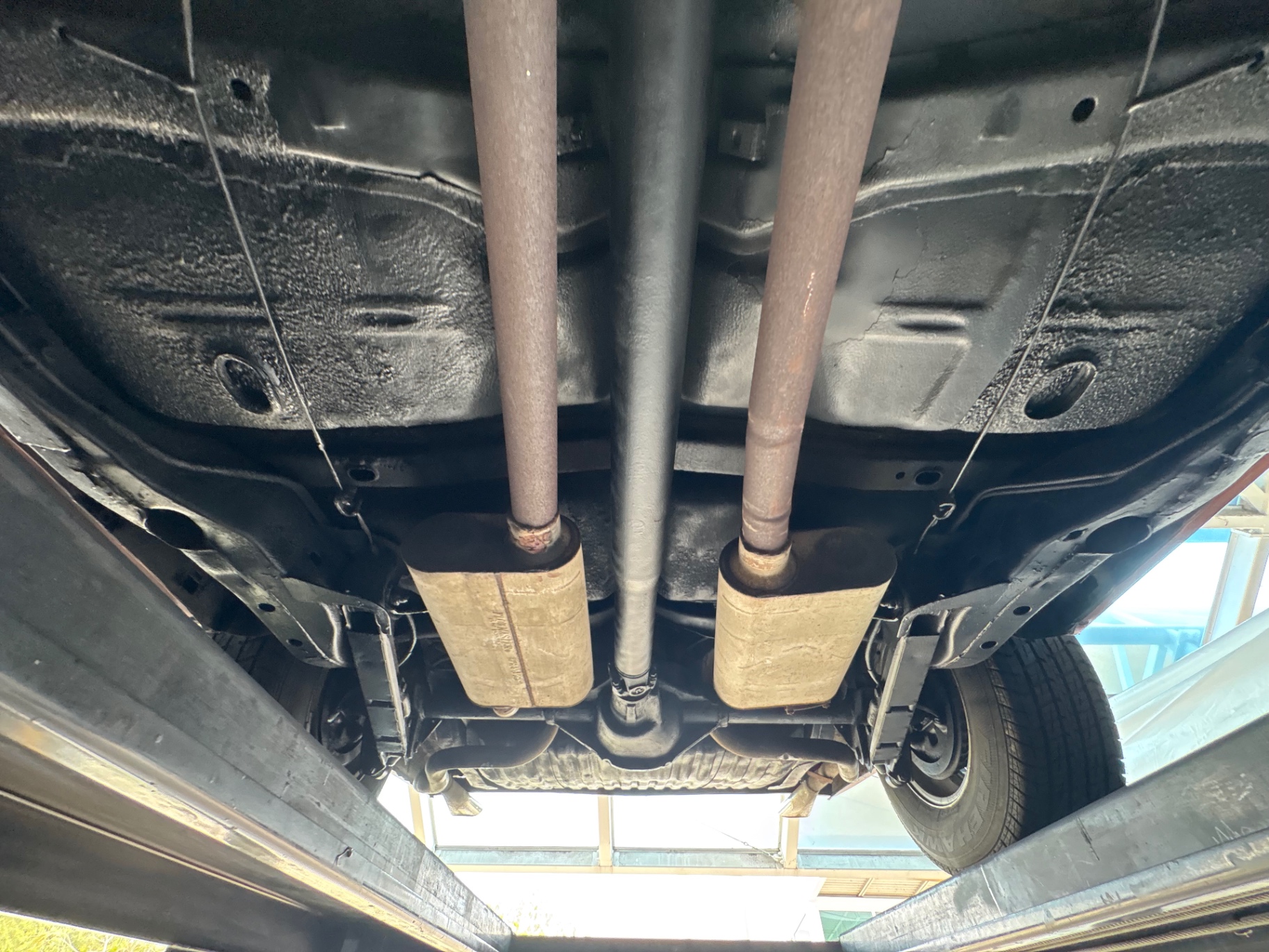 Vehicle photo 59