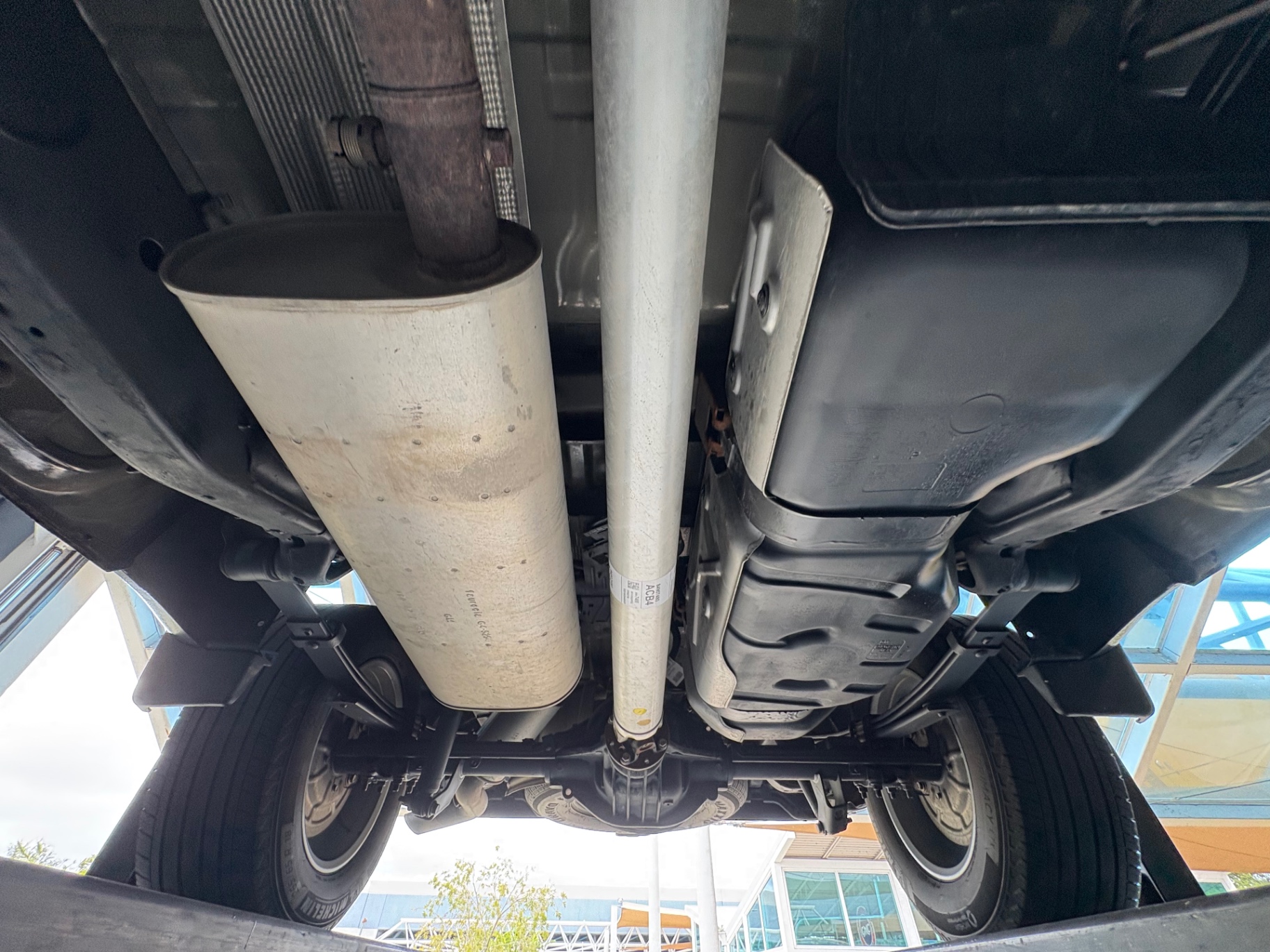 Vehicle photo 58