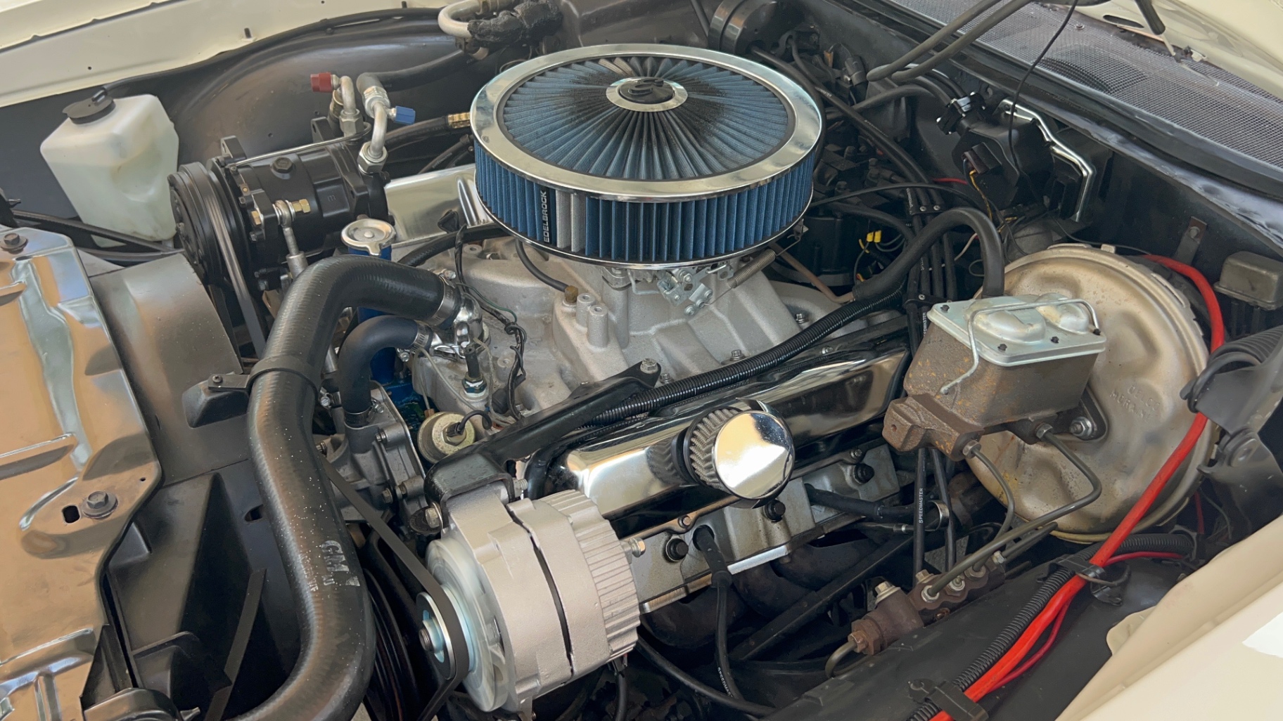 Vehicle photo 22