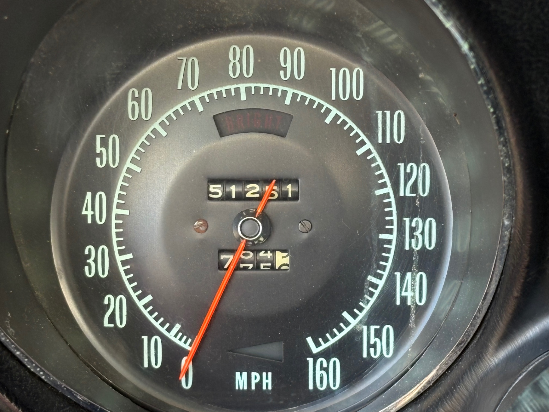 Vehicle photo 28