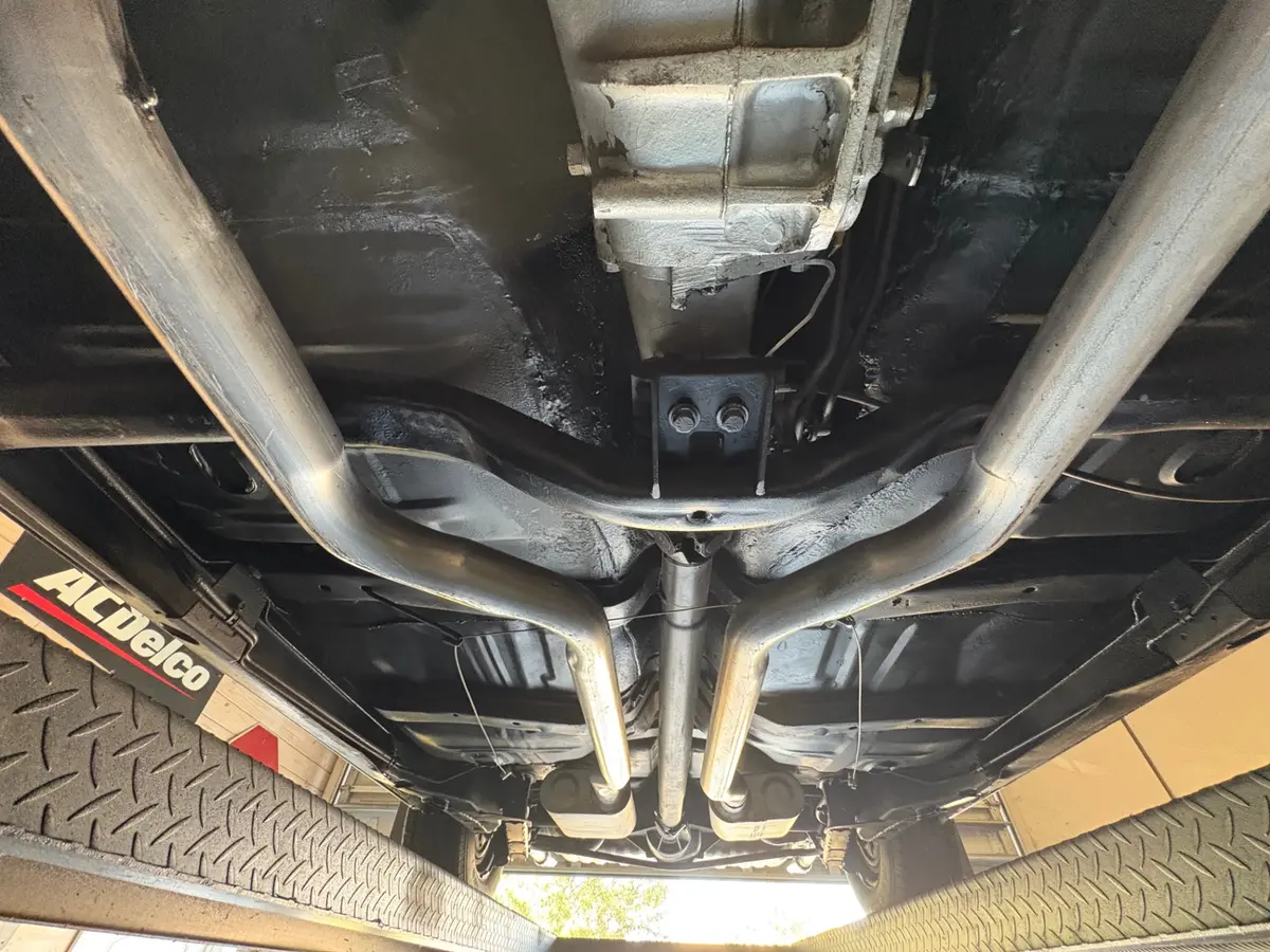 Vehicle photo 119