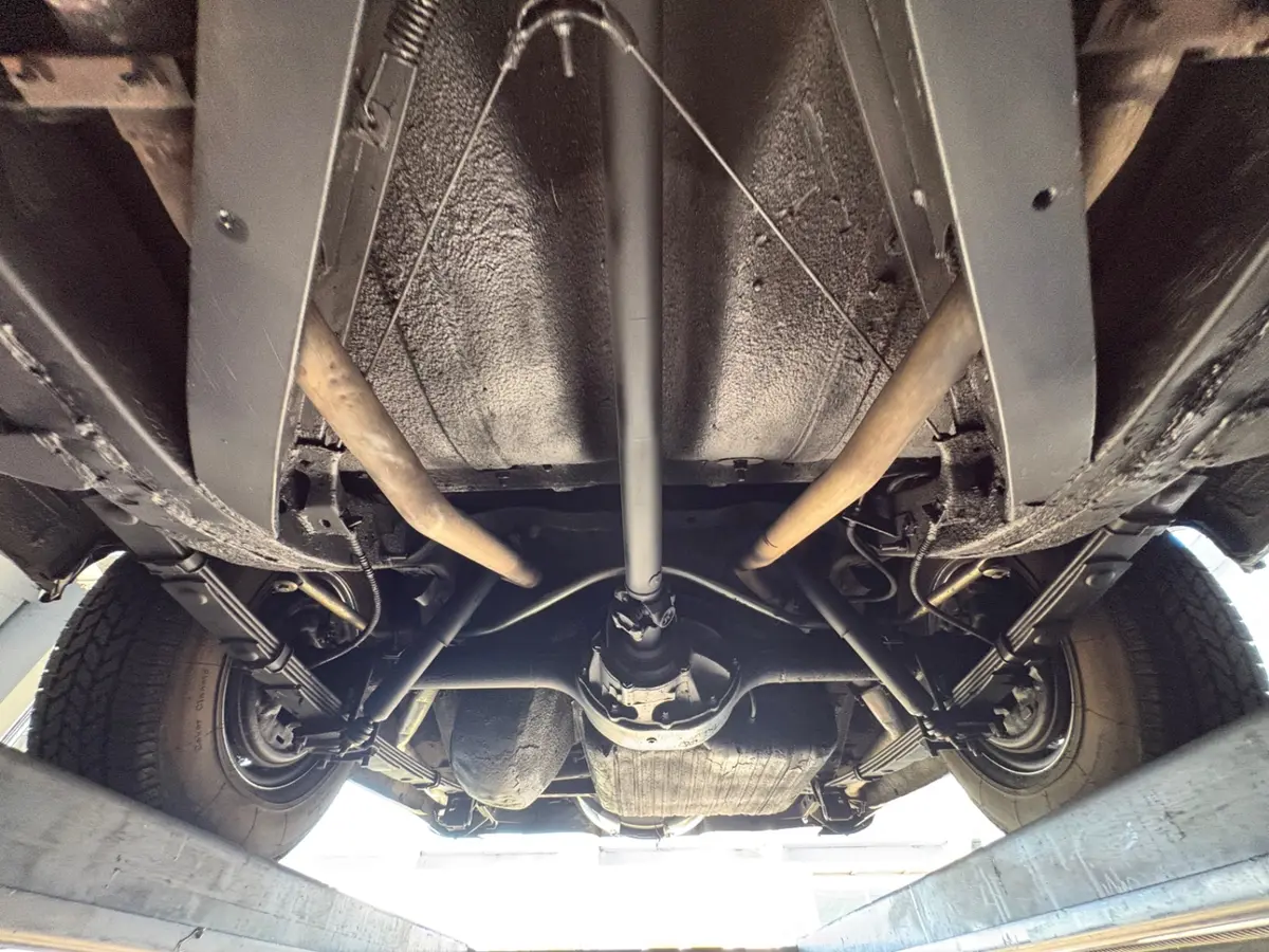 Vehicle photo 61