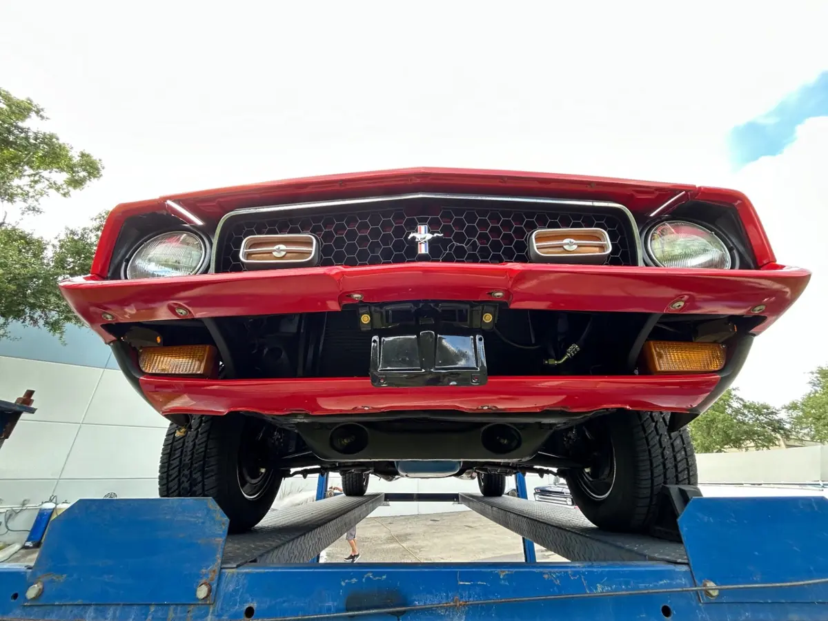 Vehicle photo 45