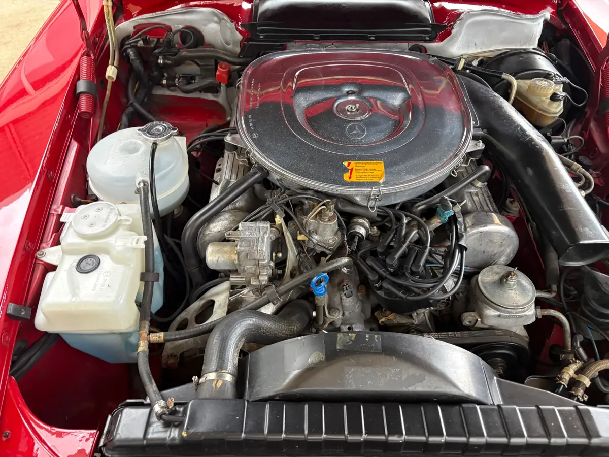 Vehicle photo 27