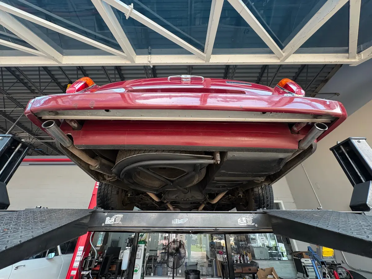 Vehicle photo 48