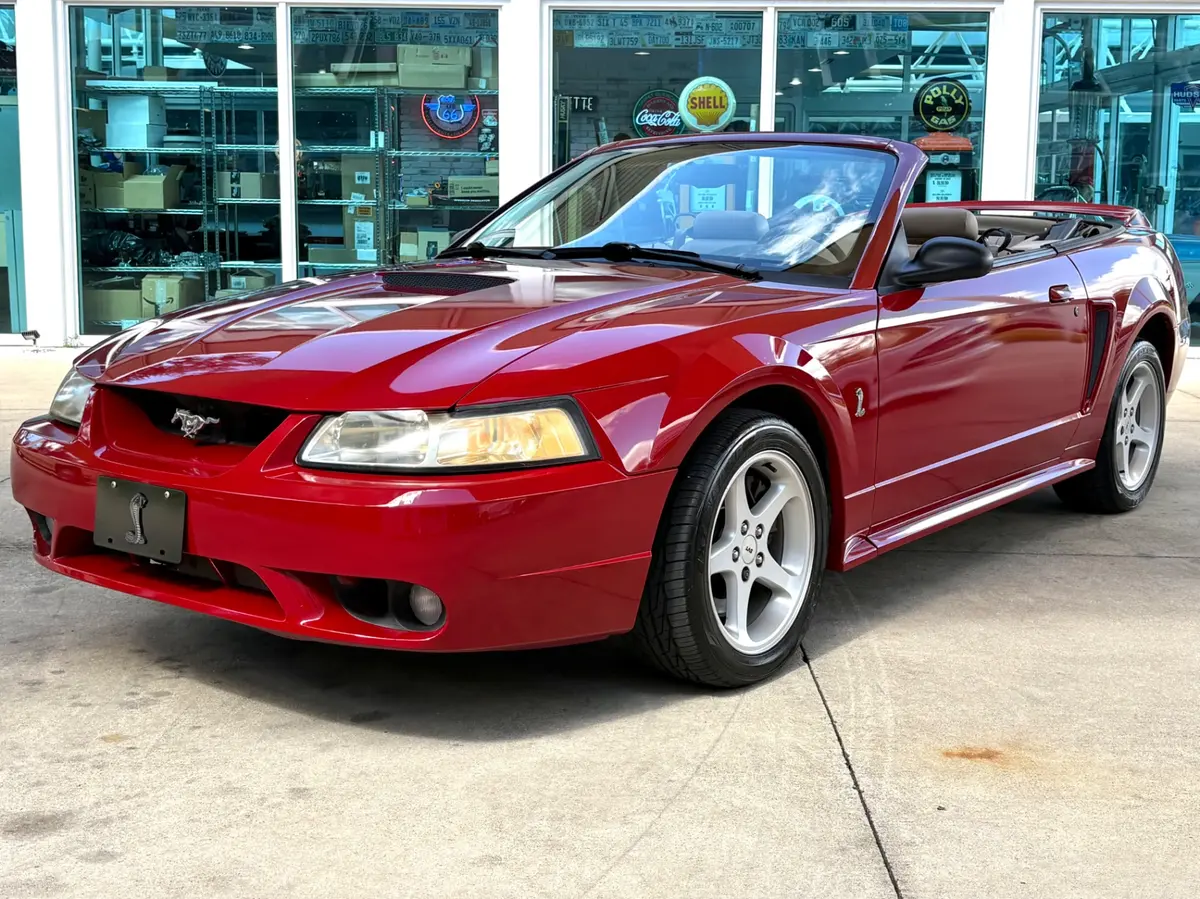 Vehicle photo 1