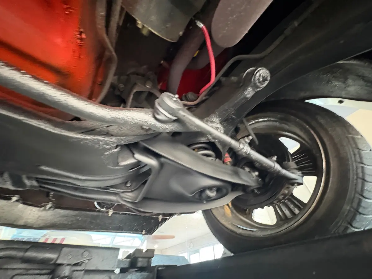 Vehicle photo 53
