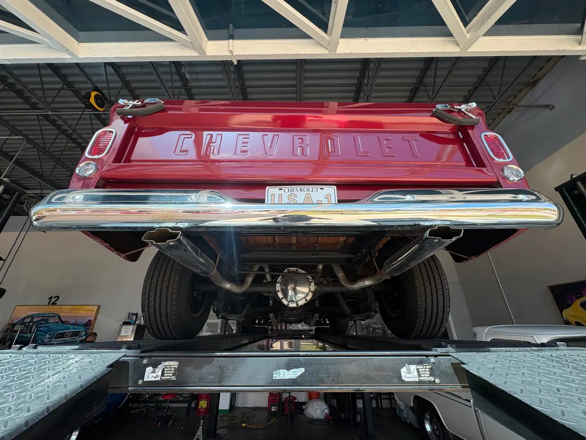 Vehicle photo 39
