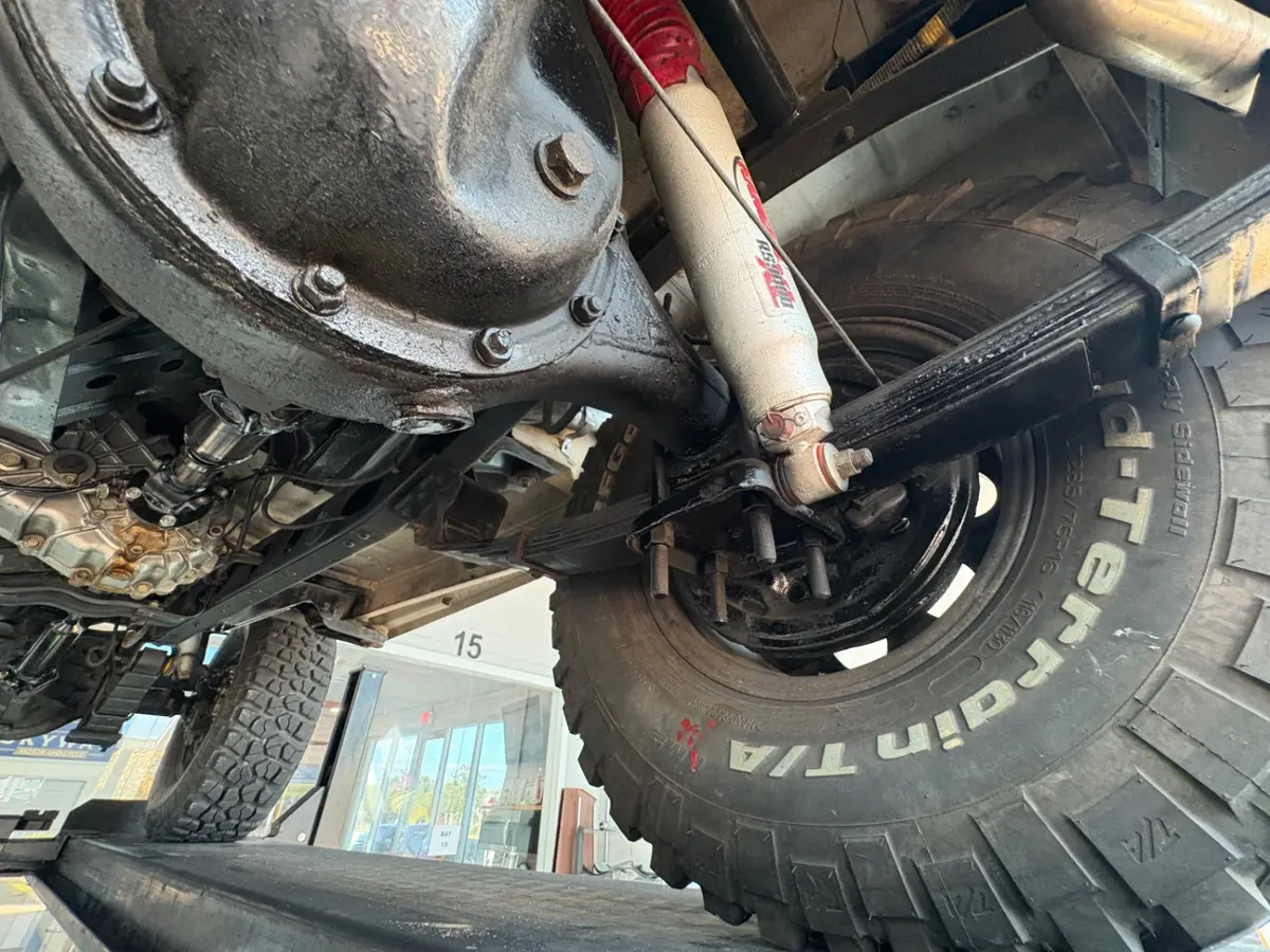 Vehicle photo 45