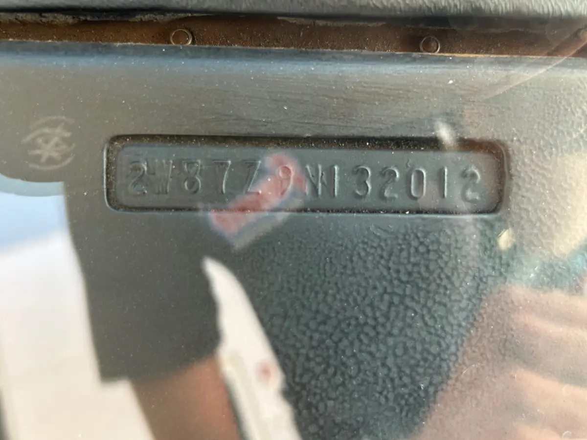 Vehicle photo 15