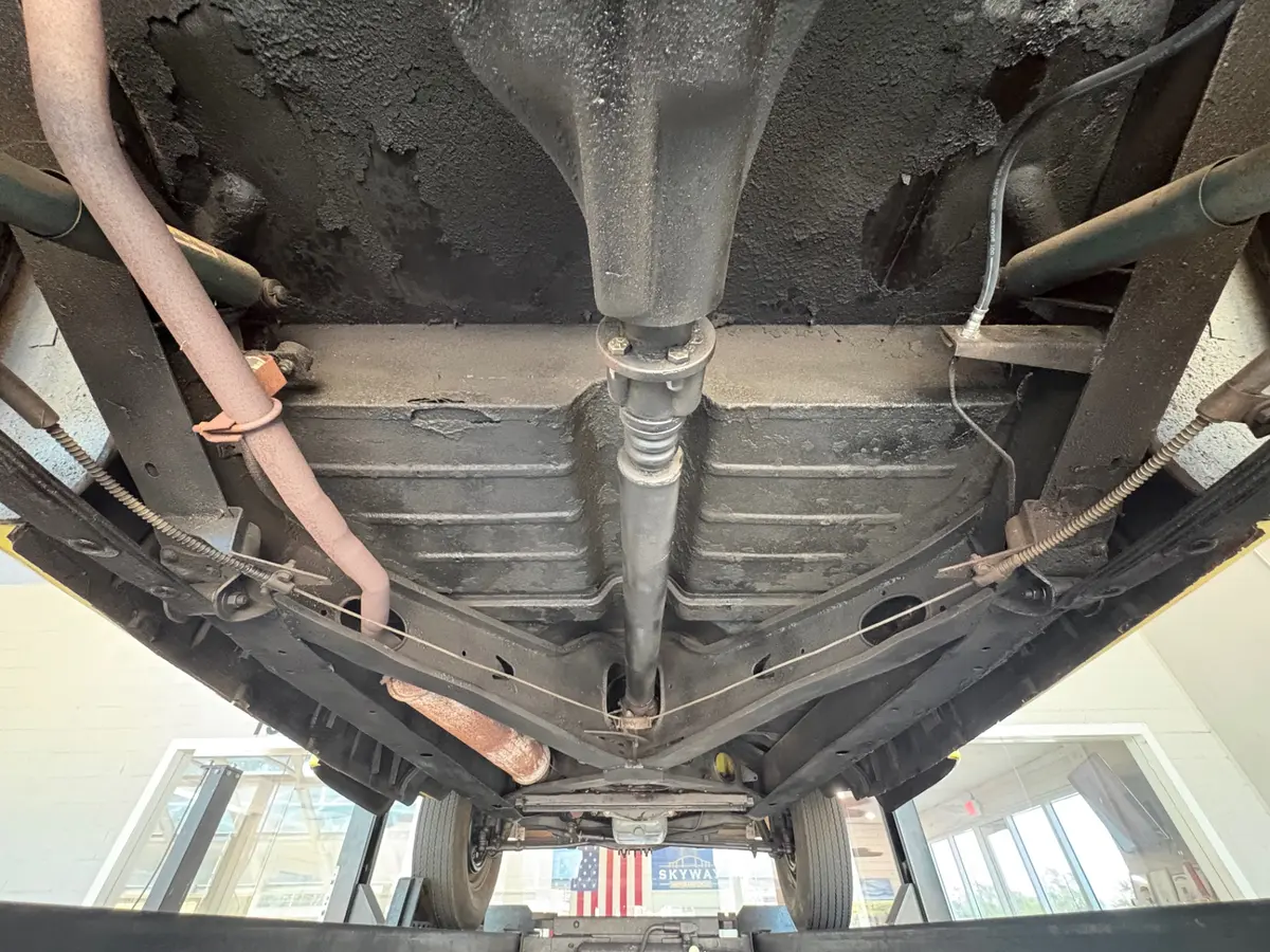 Vehicle photo 48