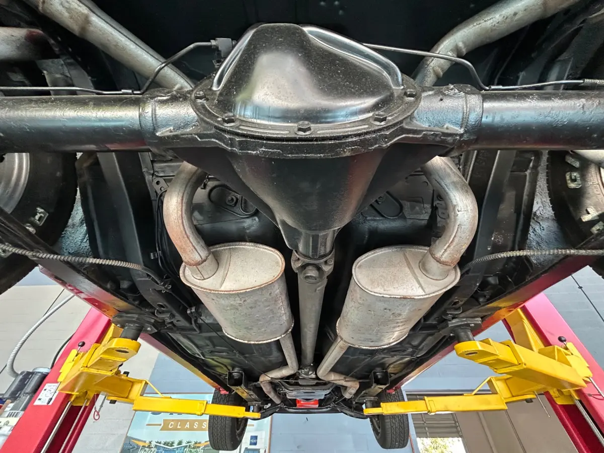Vehicle photo 45
