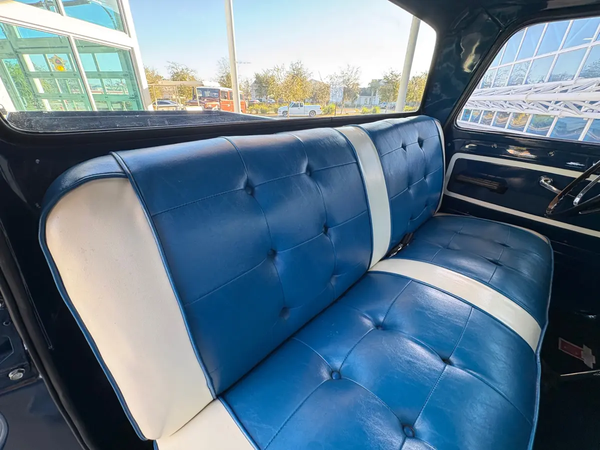Vehicle photo 39