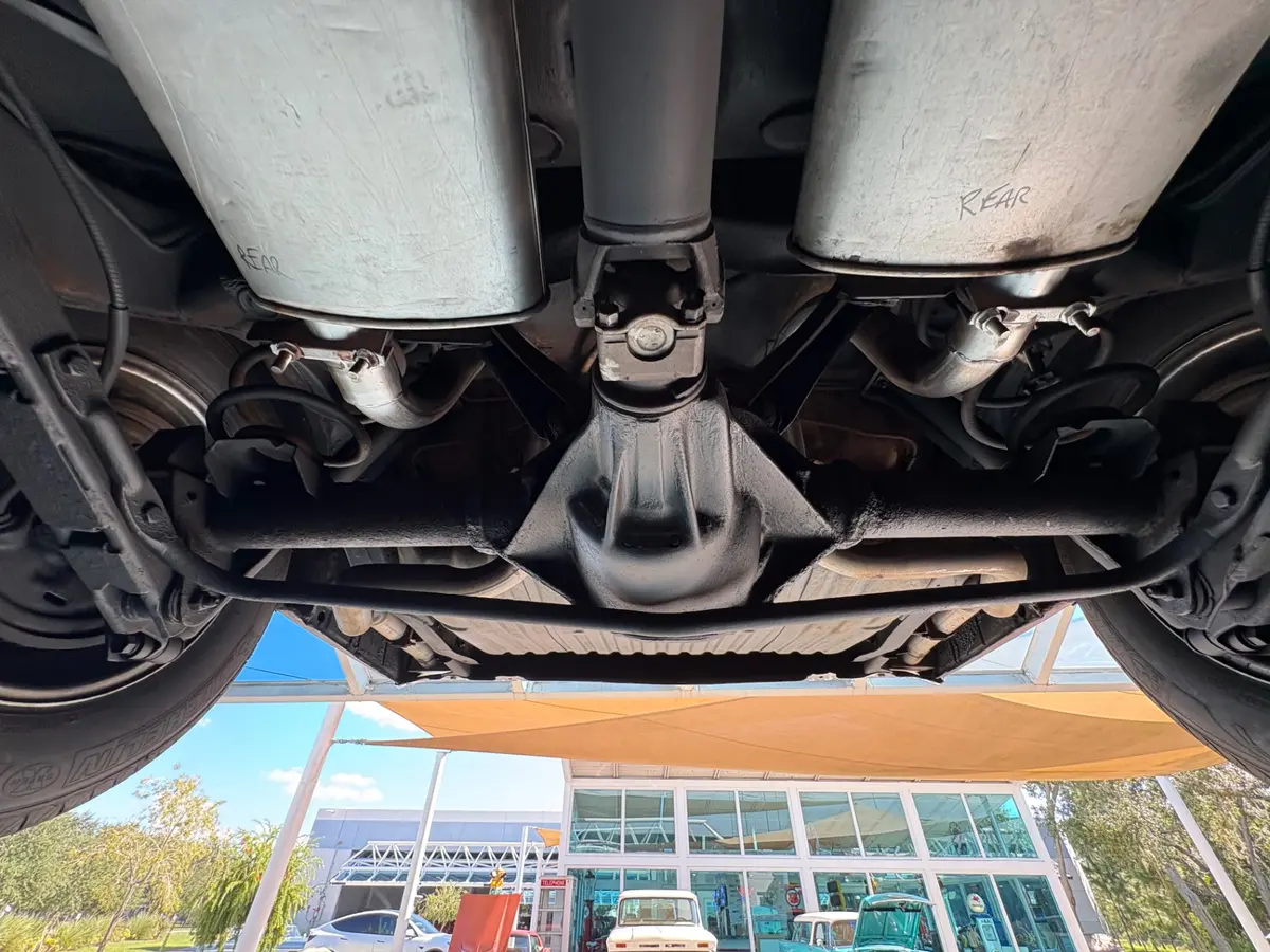 Vehicle photo 63