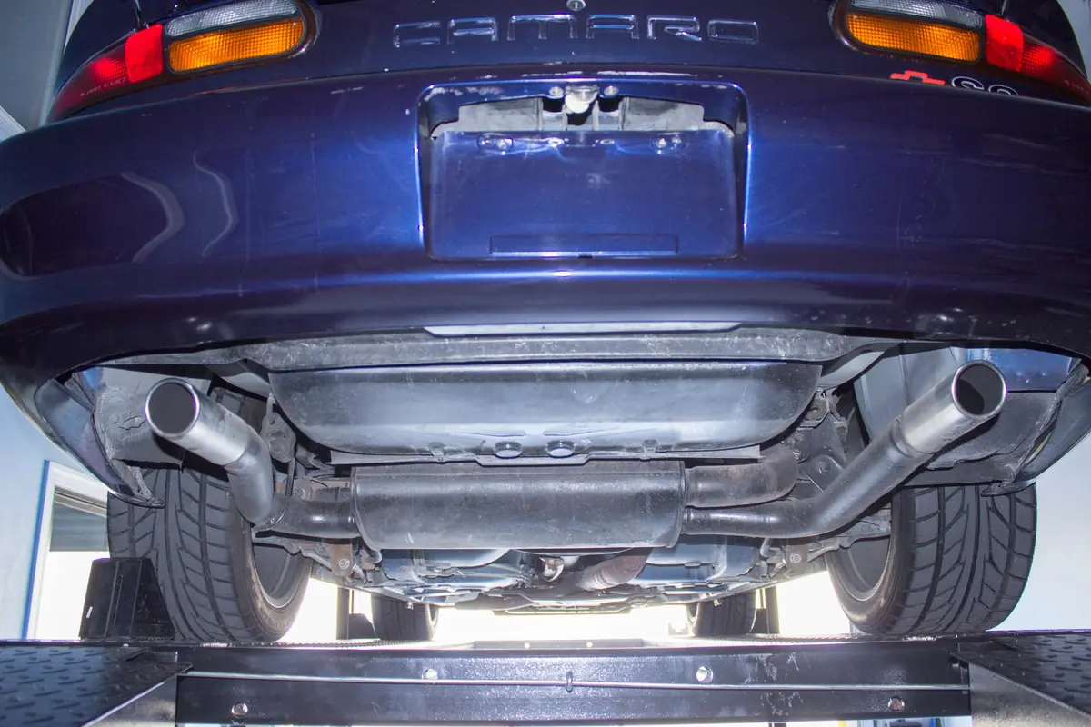 Vehicle photo 79