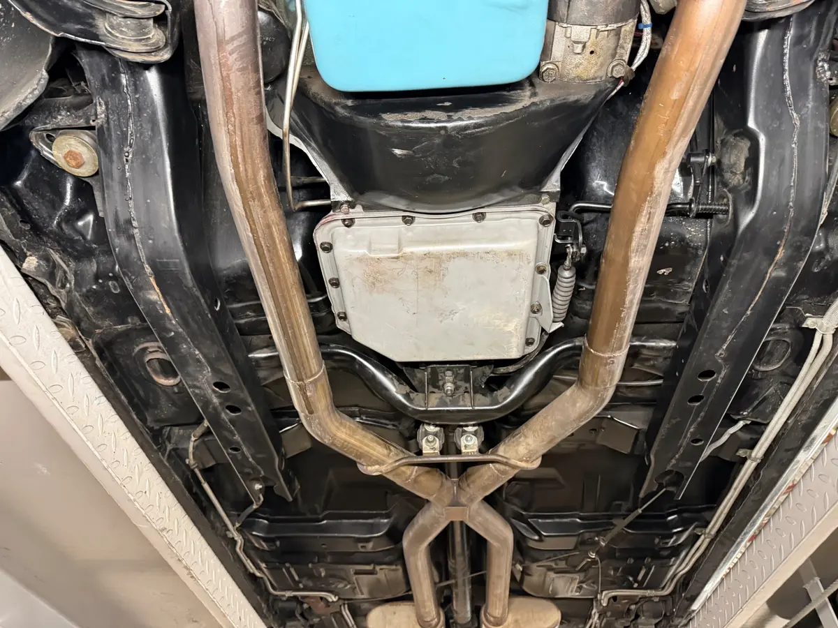 Vehicle photo 60