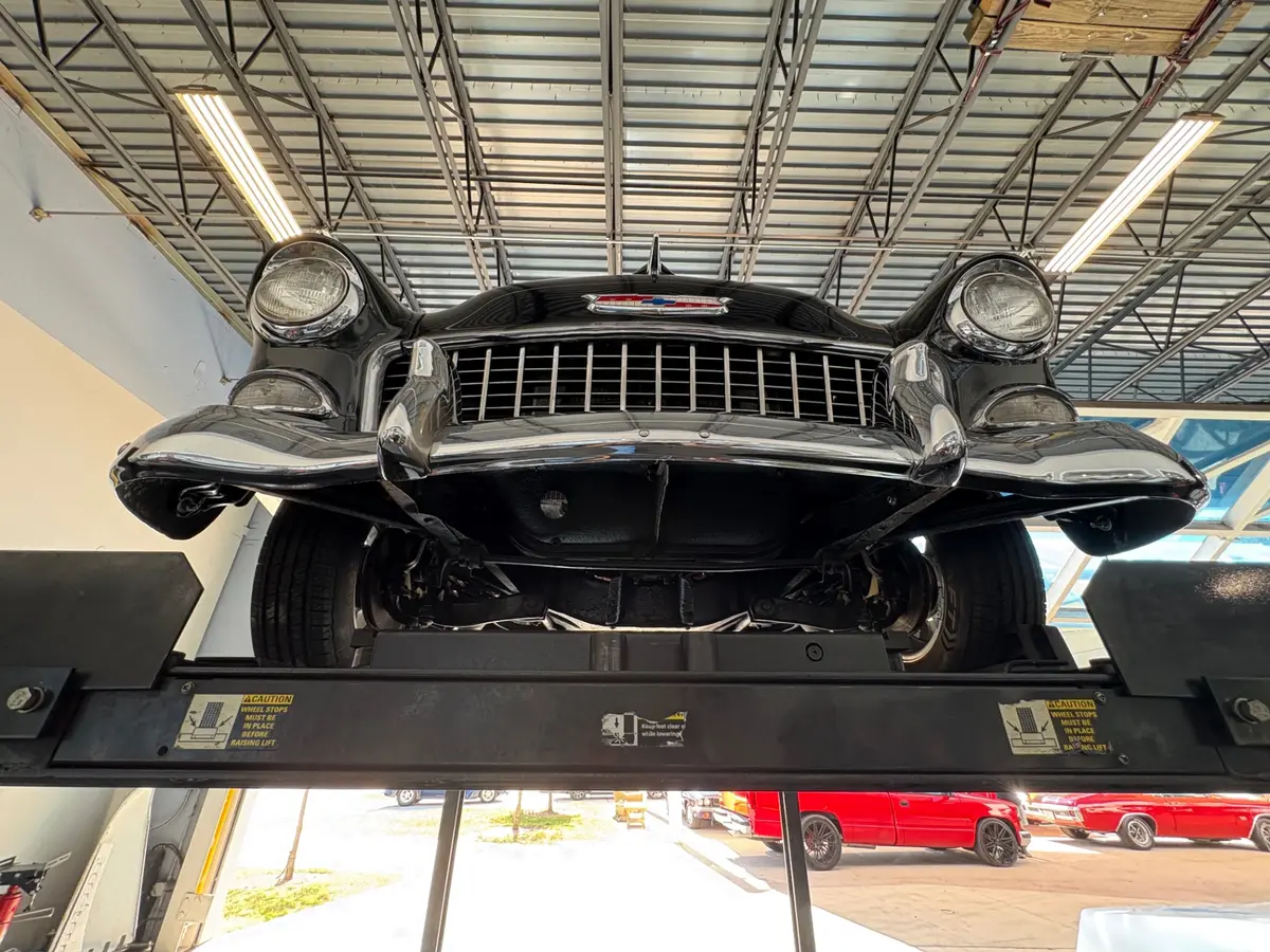 Vehicle photo 51