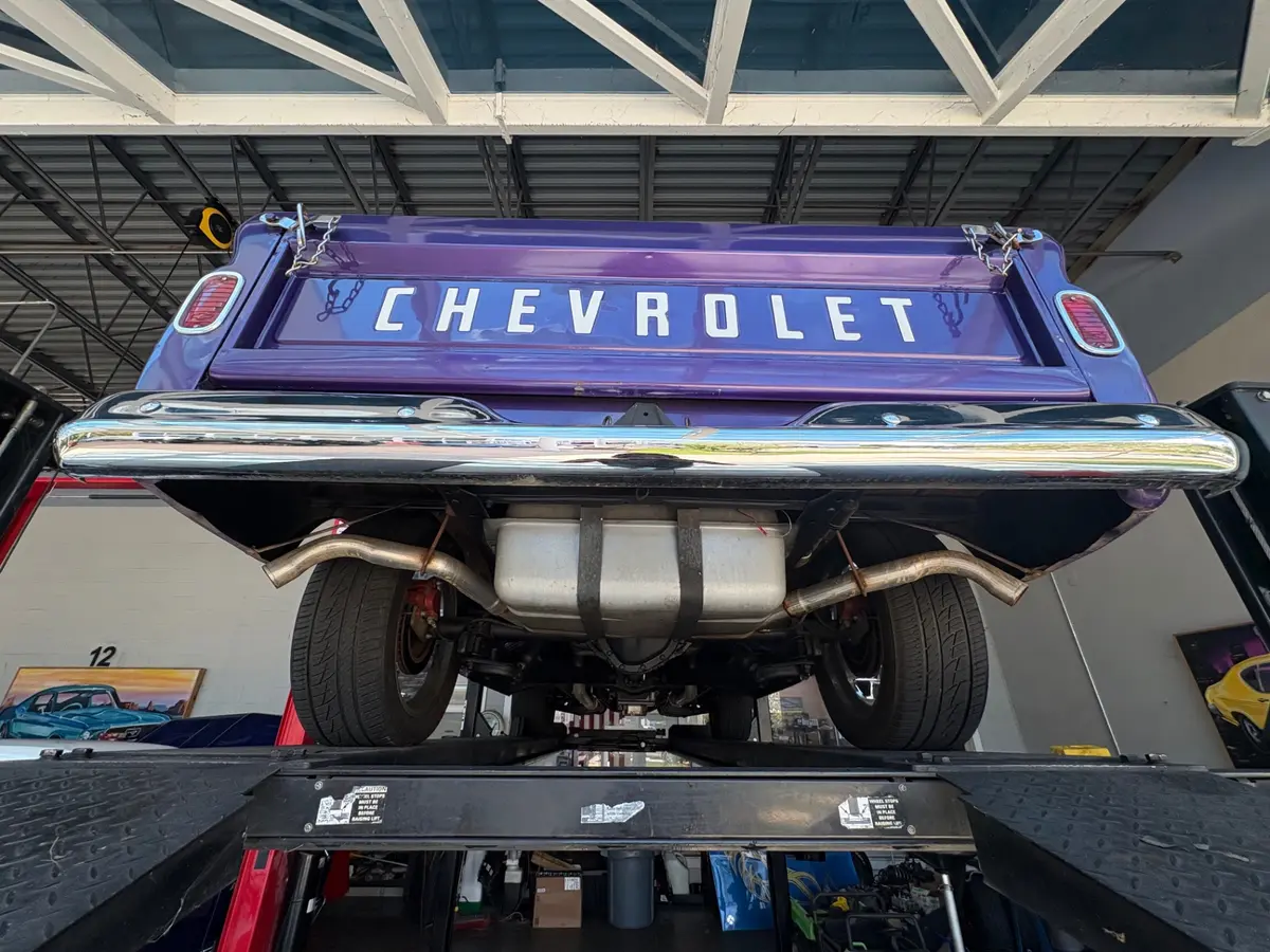 Vehicle photo 40