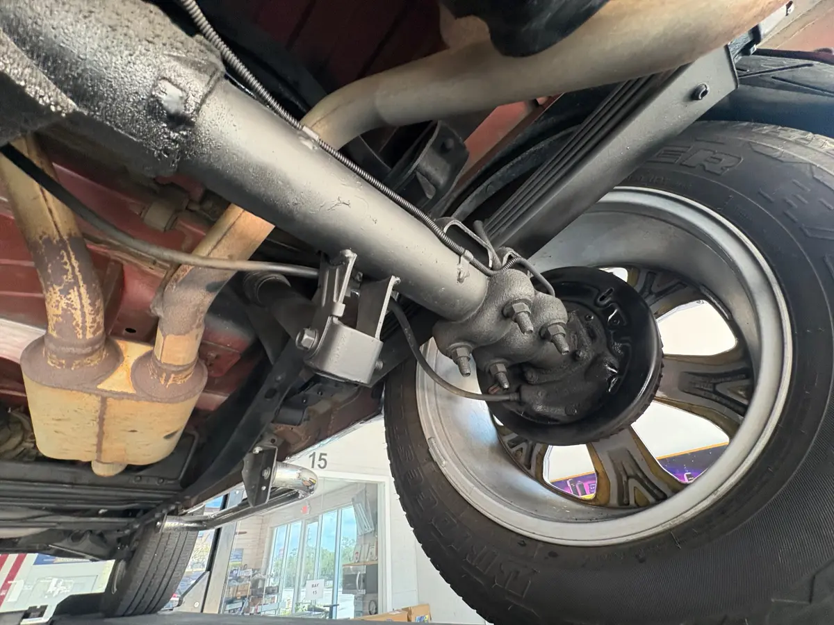 Vehicle photo 44
