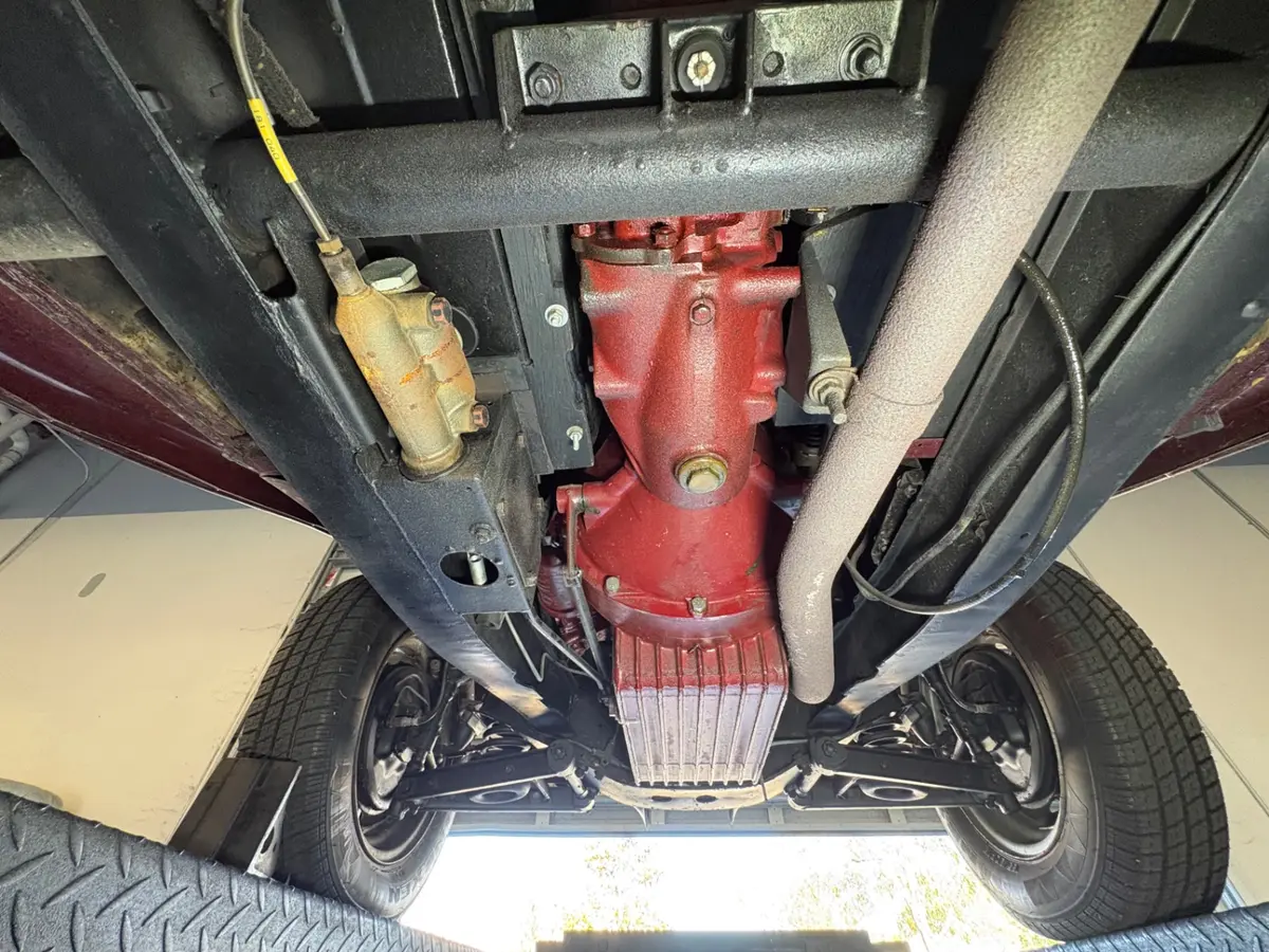 Vehicle photo 48