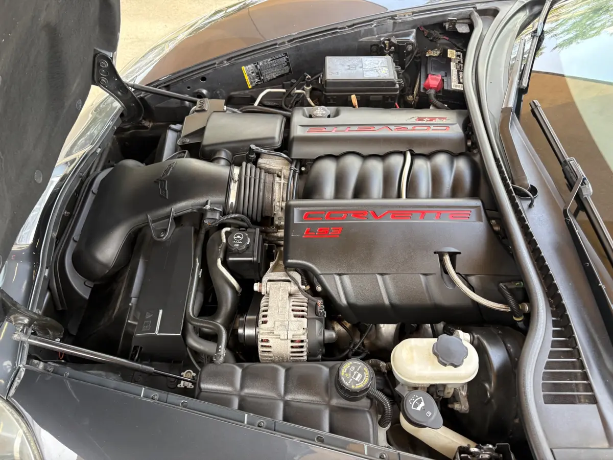 Vehicle photo 34