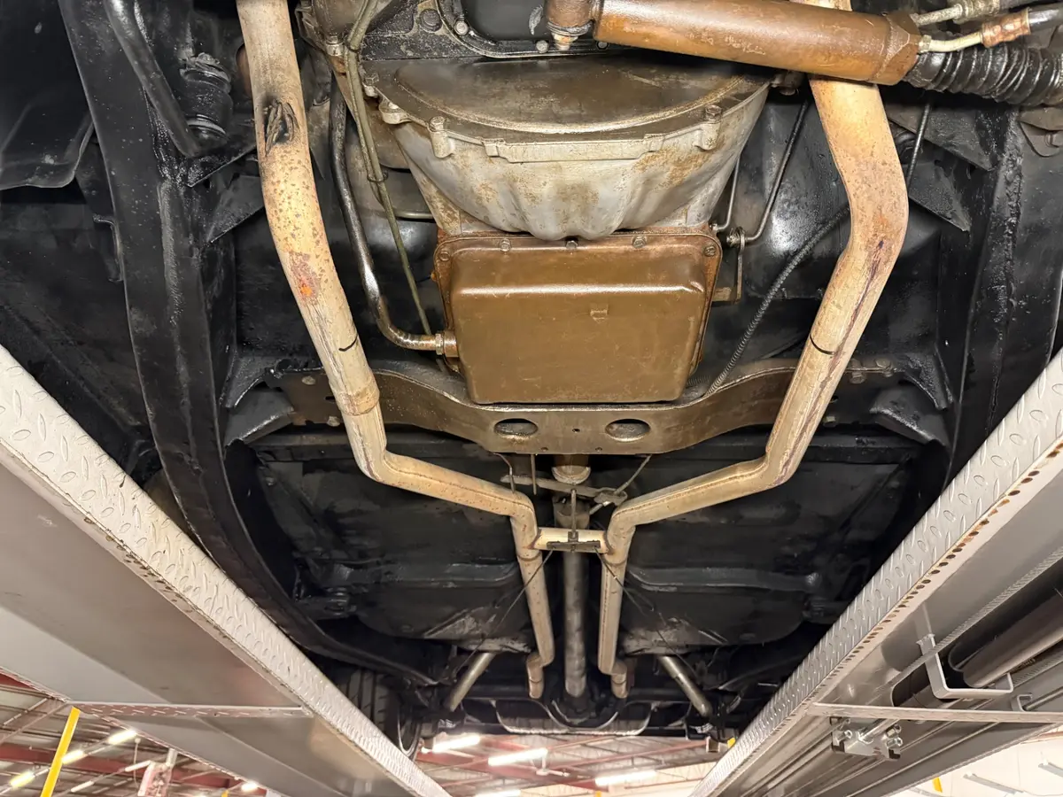 Vehicle photo 42