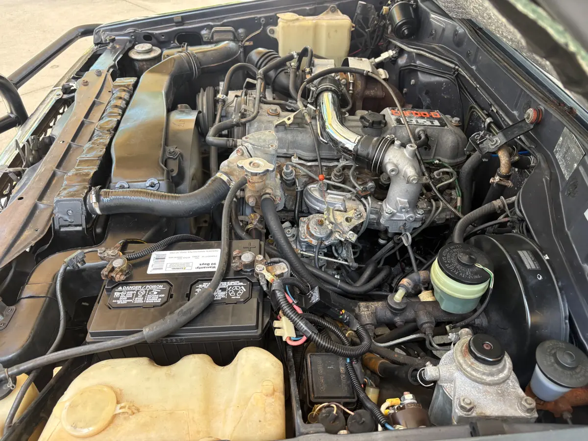 Vehicle photo 31