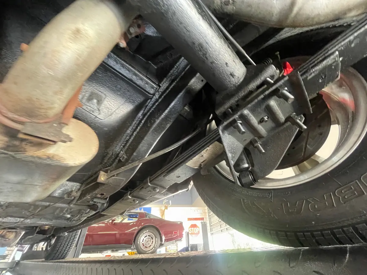Vehicle photo 44