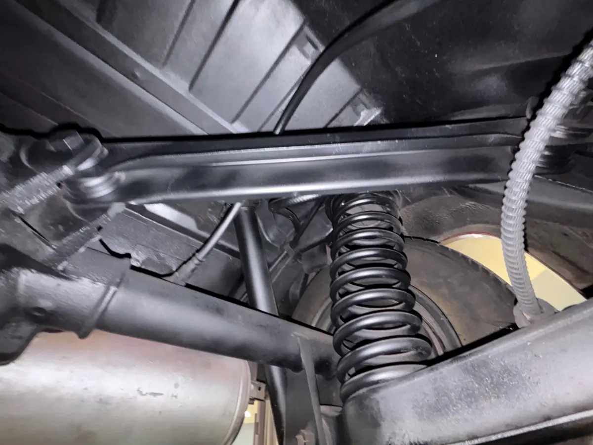 Vehicle photo 50