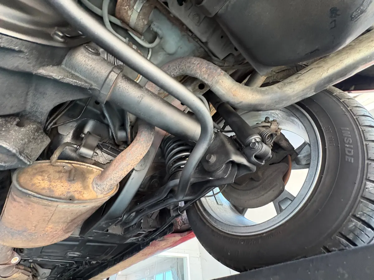 Vehicle photo 49