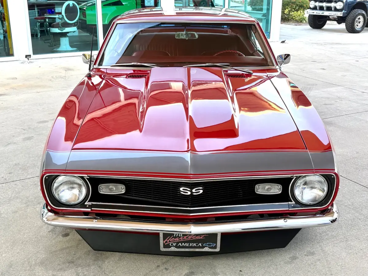 Vehicle photo 3