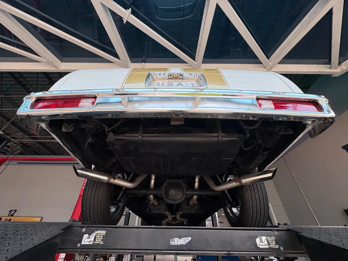 Vehicle photo 40