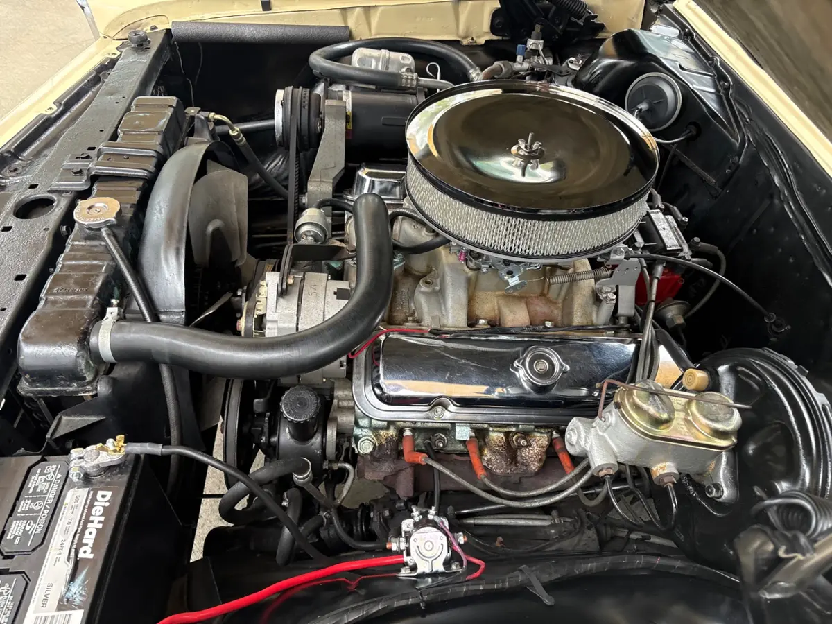 Vehicle photo 35