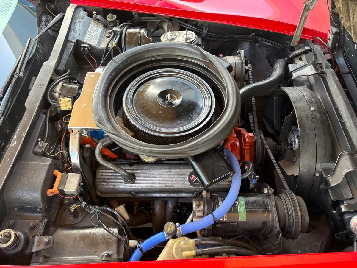 Vehicle photo 31
