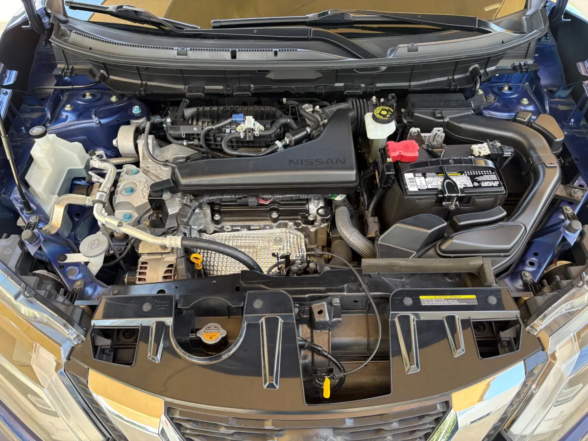Vehicle photo 26