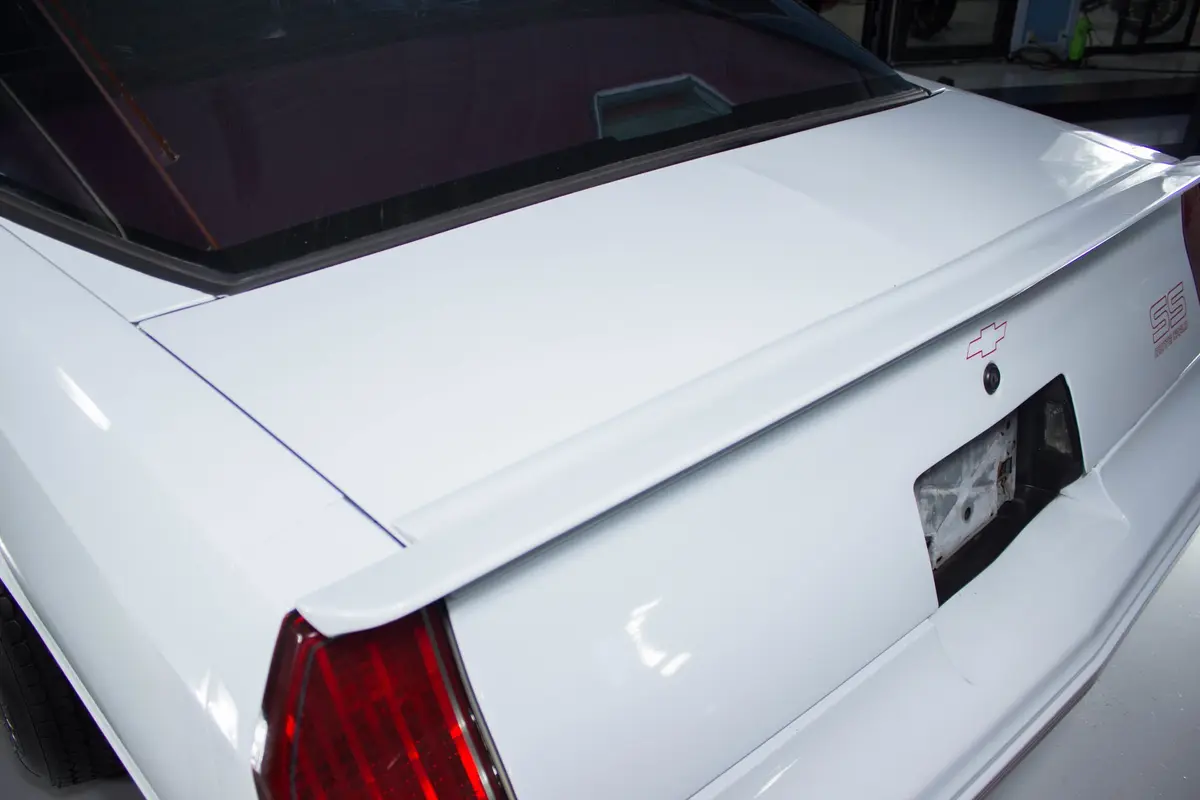 Vehicle photo 13