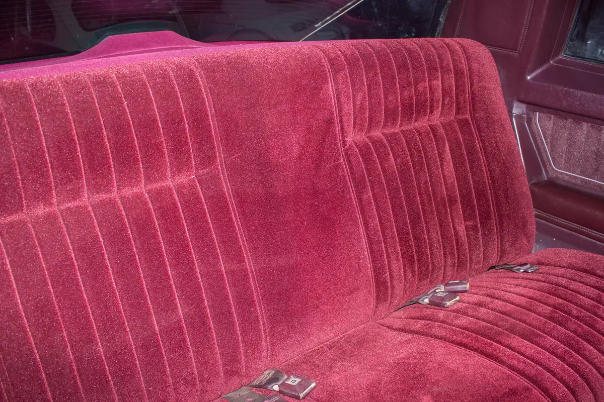 Vehicle photo 37