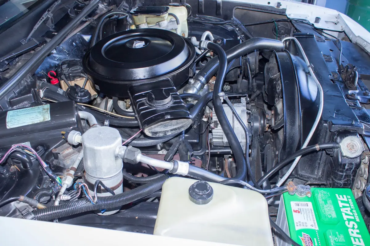 Vehicle photo 43